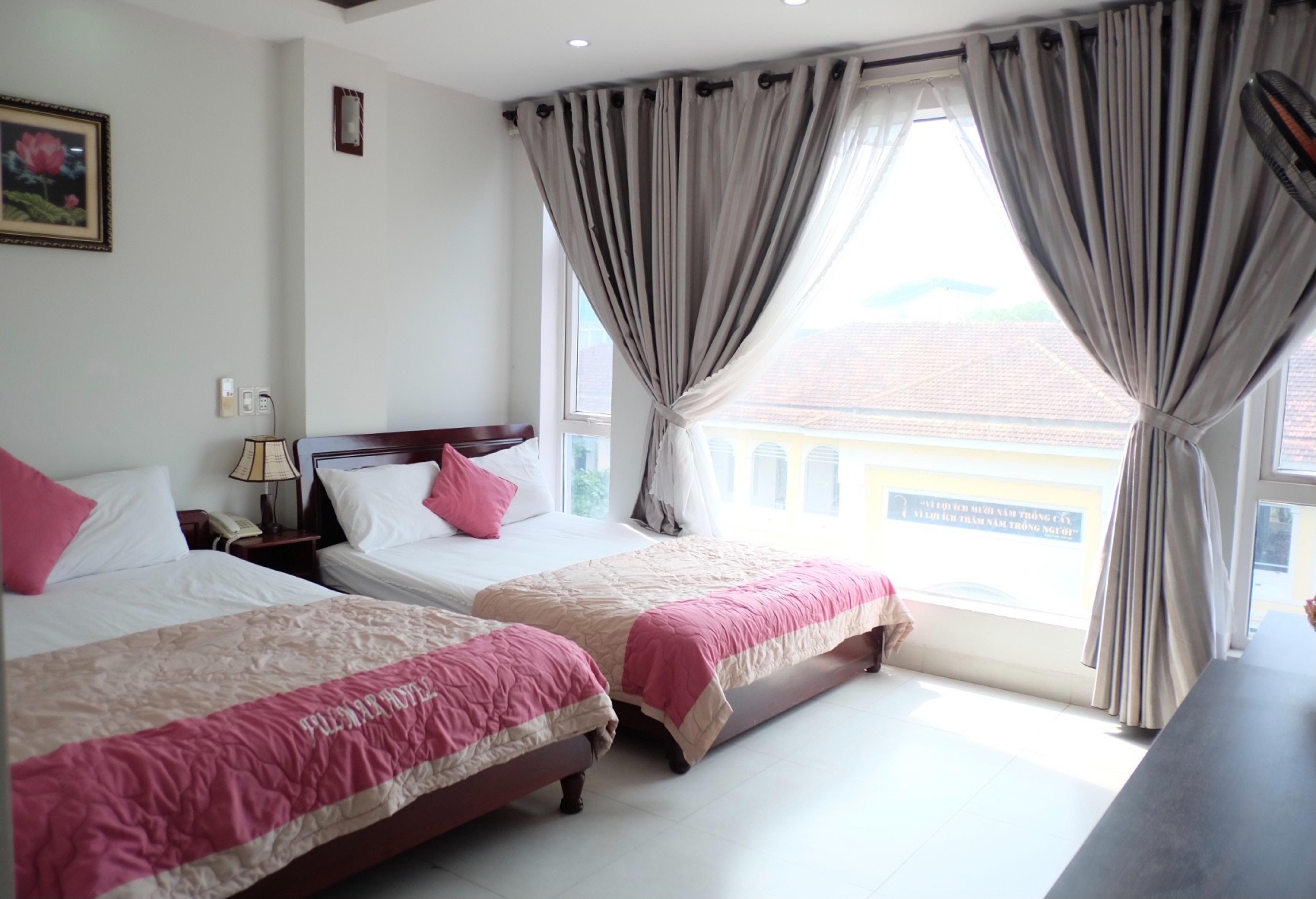 Fulmar Hotel Da Nang Exteriör bild