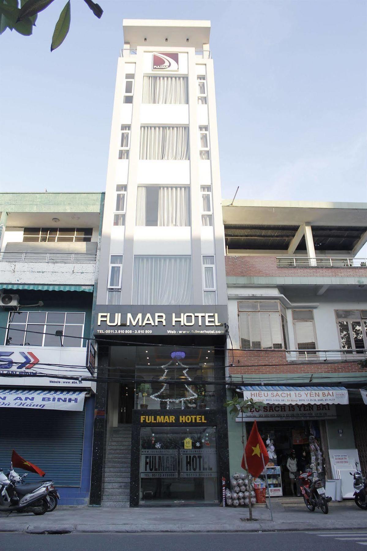 Fulmar Hotel Da Nang Exteriör bild